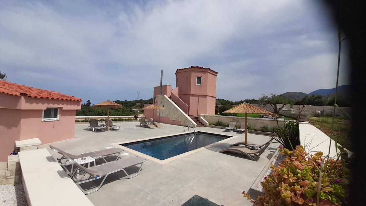 Georgioupoli Studio 2 With A Pool And Lake Views Buitenkant foto