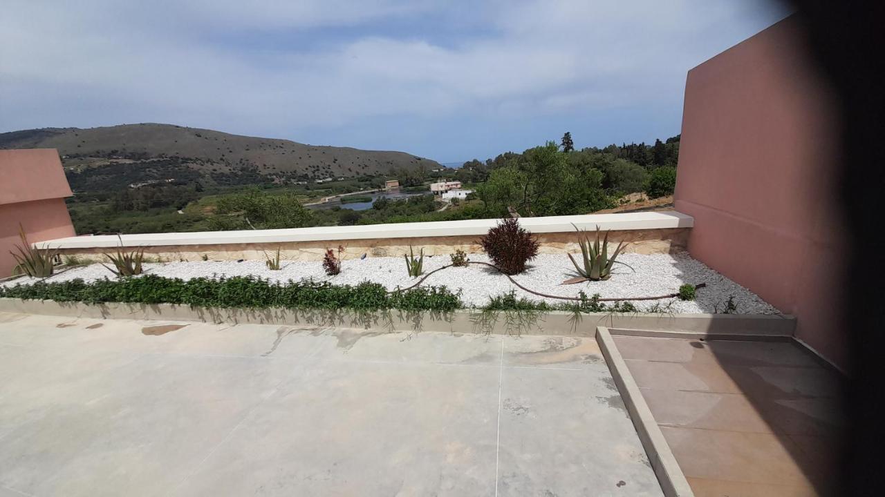 Georgioupoli Studio 2 With A Pool And Lake Views Buitenkant foto